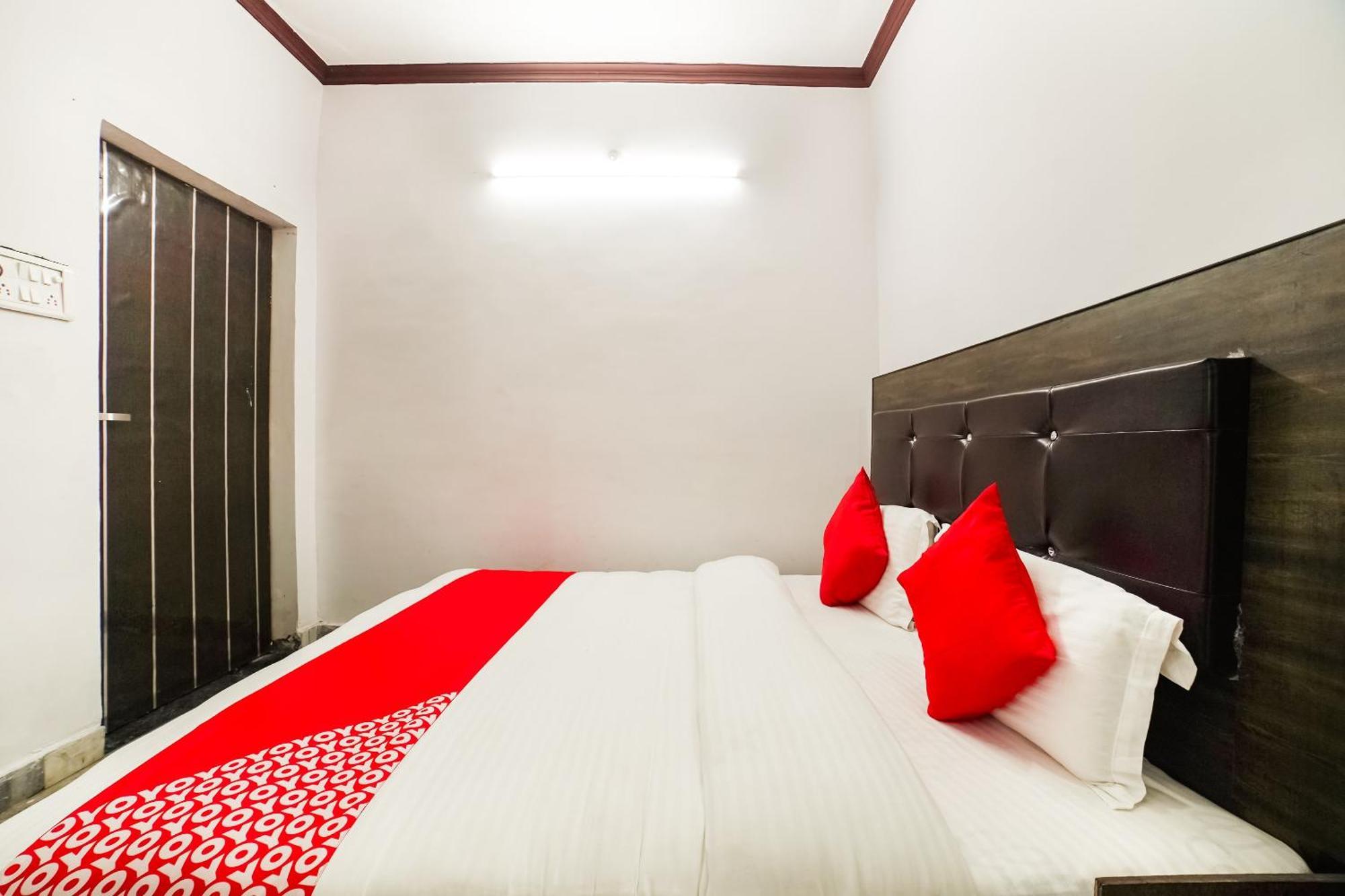Oyo Hotel Konark Inn Bareilly Εξωτερικό φωτογραφία